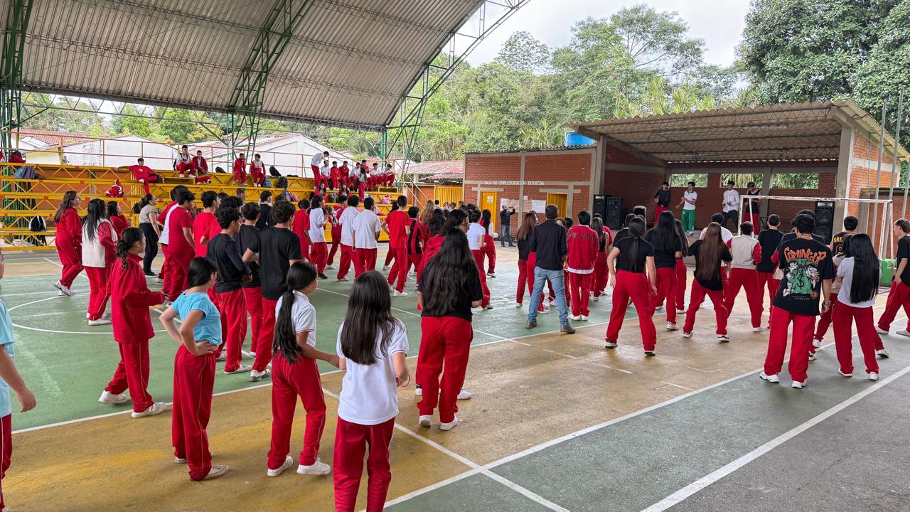 Exhibición artística de fin de año